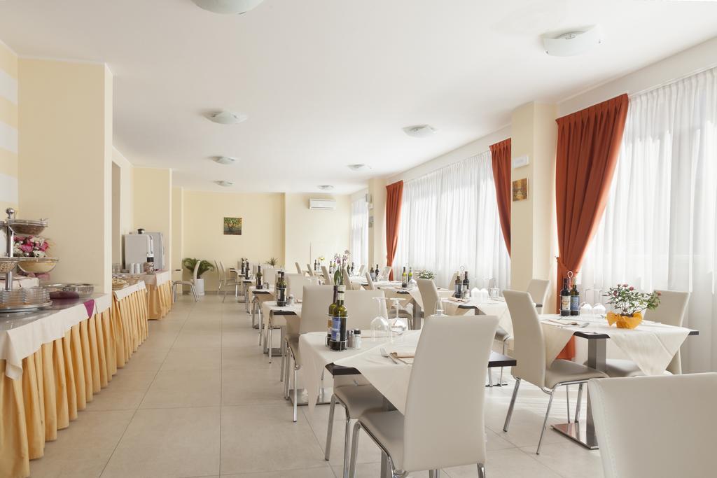 Hotel Bella Lazise Esterno foto